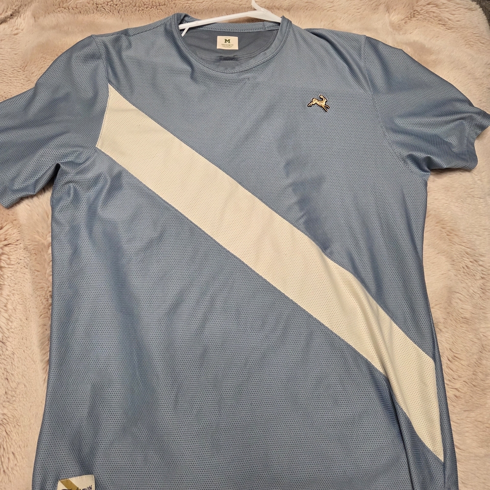 Mens, Tracksmith Van Cortland, Running Shirt.Sky Blue and Cream Short Sleeve Tee